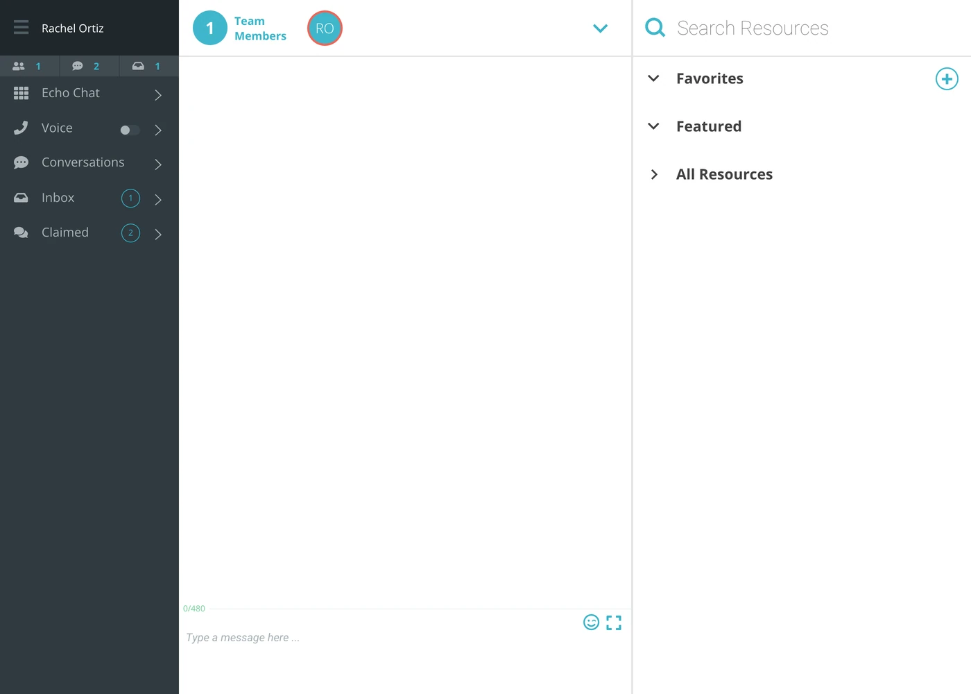 The Echo responder screen: a dark rail on the left, an empty conversation area in the middle, and a resources panel on the right.